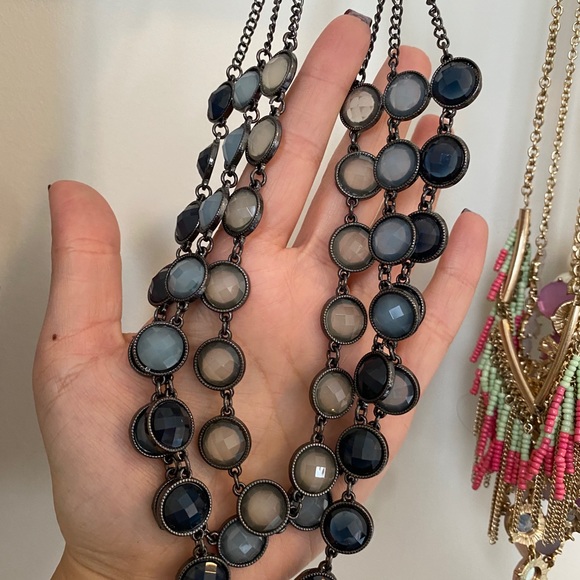 Statement necklace - Picture 3 of 3